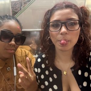 Meet your Posher, Talia